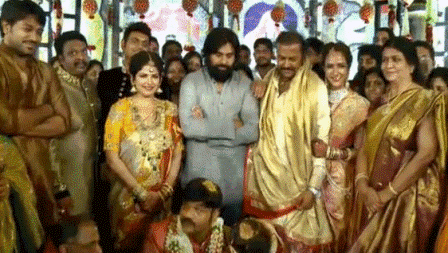 Pawan_Kalyan_at_Manchu_Manoj_Wedding_mohanbabu_niharonline