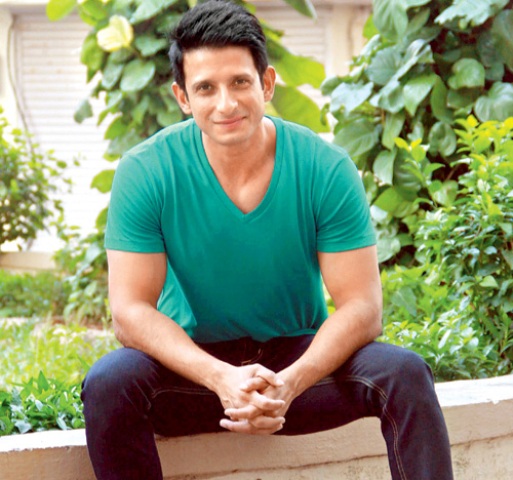 Sharman-joshi-daughter-not-happy-niharonline